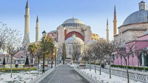 Auf Ihrer individuellen Städtereise nach Istanbul darf der Besuch der Hagia Sophia nicht fehlen, sie ist das ganze Jahr ein tolles Fotomotiv!