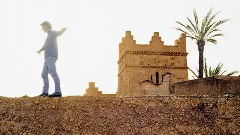 Auf Ihrer individuellen Reise durch Marokko erleben Sie die Königsstadt Marrakesch in ihren zahlreichen Facetten. Ihr privater Guide bringt Sie zu den schönsten Orten und lässt Sie hinter die Kulissen blicken.