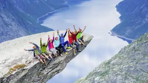 Highlight dieser YOUNG LINE Reise nach Norwegen 
 ist die legendäre Felszunge Trolltunga.