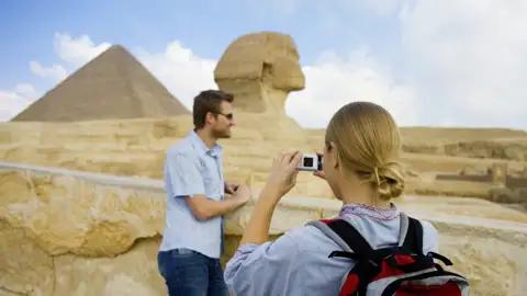 Ihre Individualreise durch Ägypten beginnt in Kairo mit dem Besuch von Pyramiden und Sphinx in Gizeh.