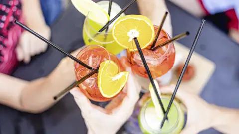 Mit den Mitreisenden unserer YOUNG LINE TRAVEL Silvester-Reise erleben wir Porto und haben gemeinsam eine tolle Zeit.