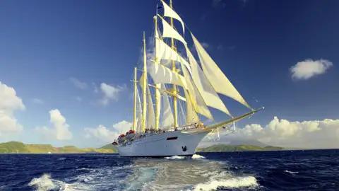 Erleben Sie auf dieser Reise die karibische Inselwelt auf ganz be-sondere Art: An Bord des majestätischen Großseglers Star Flyer kreuzen wir eine Woche lang durch die Kleinen Antillen.