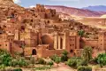 Auf unserer YOUNG LINE Rundreise durch Marokko besuchen wir auf Wunsch die Bilderbuch-Kasbah Ait Benhaddou, und unser Scout zeigt uns die besten Fotoperspektiven.