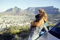 Ihre individuelle Reise mit dem Mietwagen durch Südafrika endet in Kapstadt. Mit einem Driver-Guide unternehmen Sie eine private Citytour und besuchen den Tafelberg.