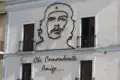 Ob als Denkmal, Bild oder einfach an der Hauswand - Che Guevara ist auf Ihrer individuellen Rundreise durch Kuba immer präsent.