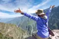 Auf Ihrer Rundreise durch Peru kommen Sie auch zum Cruz del Condor im Colca-Canyon, wo Sie die Flugshow der Kondore bewundern können.
