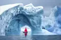 Ein Highlight auf Ihrer individuellen Reise nach Grönland: In Ilulissat unternehmen Sie zwischen den Eisbergen eine spannende Bootstour.
