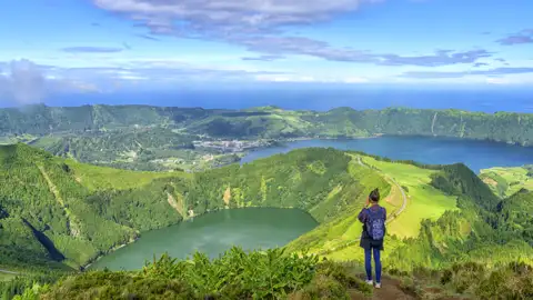 Die faszinierende Natur der Azoren mit Ausblicken wie diesen auf die Kraterseen erleben wir während unserer YOUNG LINE TRAVEL Reise immer wieder und können davon nicht genug bekommen.