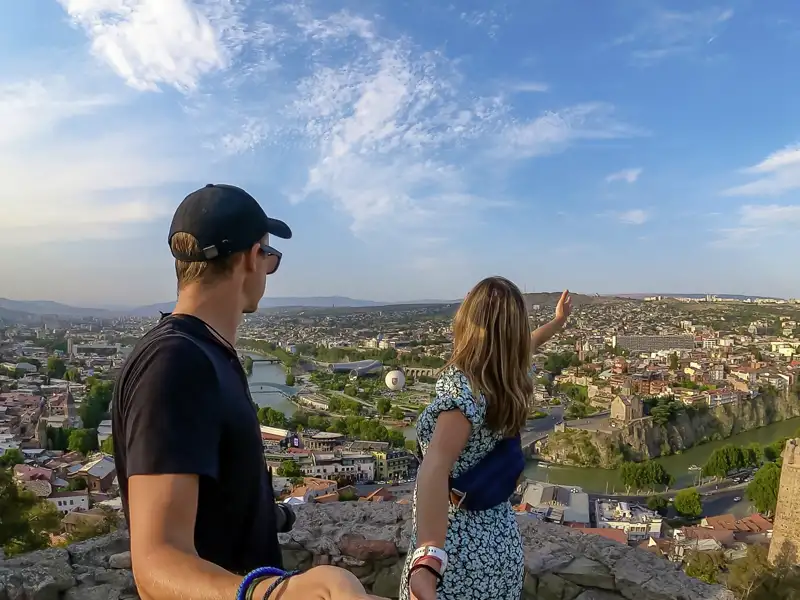Diese YOUNG LINE Reise durch Georgien beginnt in der angesagten Hauptstadt Tiflis.