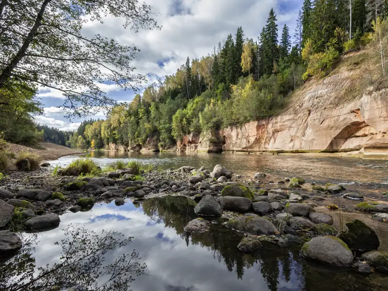 Auf Ihrer individuellen Mietwagen-Rundreise durch das Baltikum erleben Sie auch Lettland und seine reizvolle Landschaft.