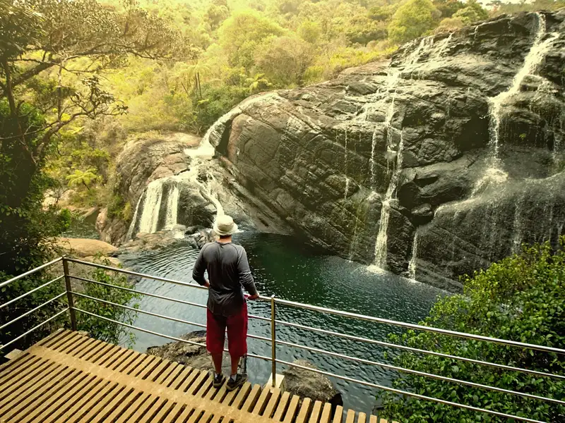 In den Bergregionen von Sri Lanka werden Sie auf Ihrer individuellen Rundreise zahlreiche Wasserfälle sehen.