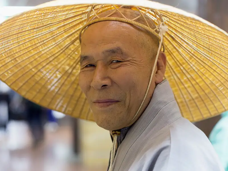 Auf Ihrer individuellen Rundreise durch Südkorea erwartet Sie ein Land voller Kontraste - Paläste und Tempel neben Hochhäusern, modernes Großstadtleben und traditioneller Alltag.