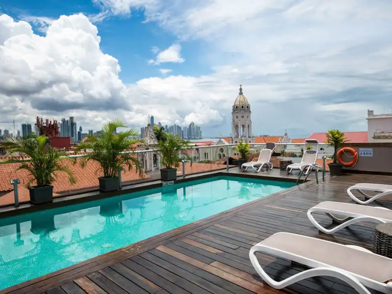 Auf Ihrer individuellen Rundreise durch Panama verbringen Sie fünf Nächte im landestypischen Hotel Central in Panama-Stadt - perfekter Ausgangspunkt, um die Altstadt zu erkunden.