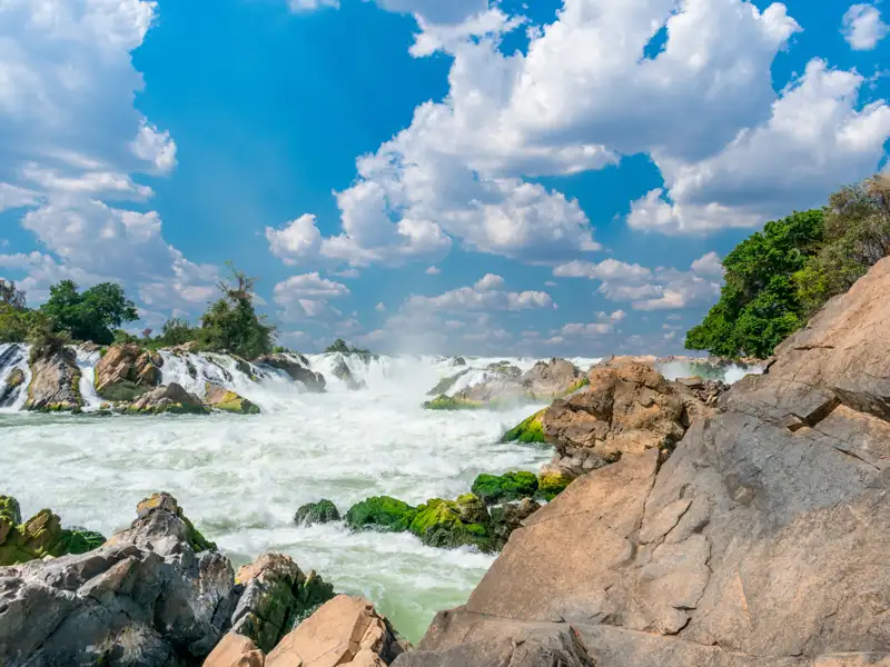 Wir besuchen bei unserer Reise die Khone-Phapheng-Wasserfälle, die größten Wasserfälle Laos.