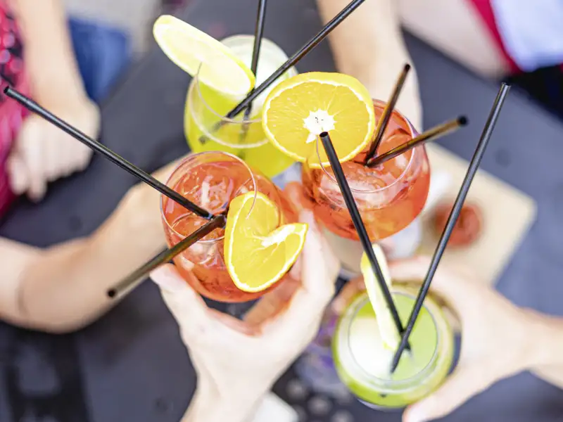 Mit den Mitreisenden unserer YOUNG LINE TRAVEL Reise erleben wir Portugal und haben gemeinsam eine tolle Zeit.