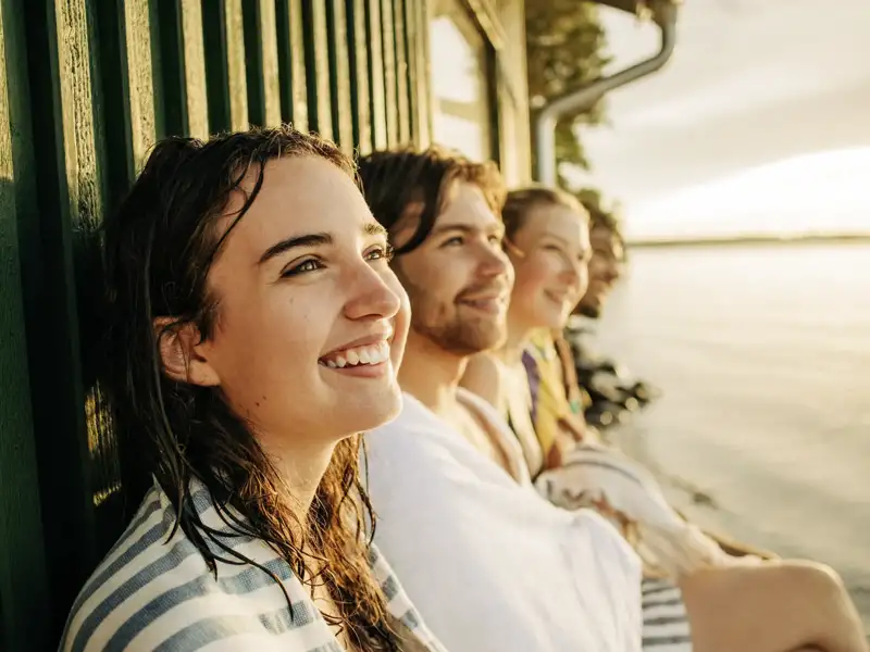 Im schwedischen Sommer locken zahlreiche Seen zum Baden.