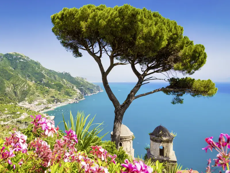 Auf unserer Rundreise an den Golf von Sorrent darf ein Besuch in Ravello nicht fehlen.