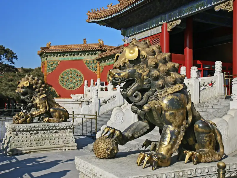 Auf Ihrer Rundreise durch China sehen wir viele Paläste und Tempel.