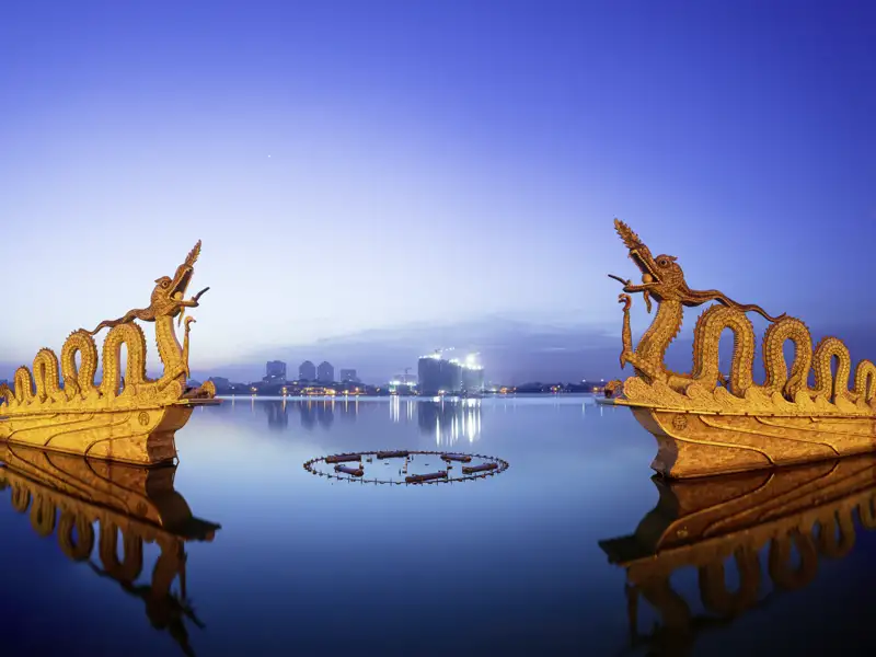 Auf Ihrer individuellen Rundreise durch Vietnam begegnen Sie immer wieder einer faszinierenden Mischung aus Tradtion und Moderne.