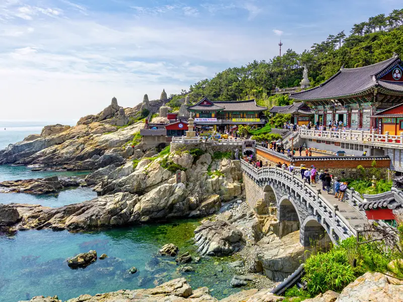 Auf Ihrer individuellen Rundreise durch Südkorea kommen Sie auch in die Hafenstadt Busan und erkunden auf einer Stadttour ihre Highlights.
