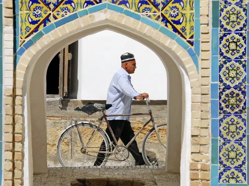 Auf Ihrer individuellen Rundreise durch Usbekistan erkunden Sie Buchara, mit über 2000 Jahren eine der ältesten Städte Mittelasiens.