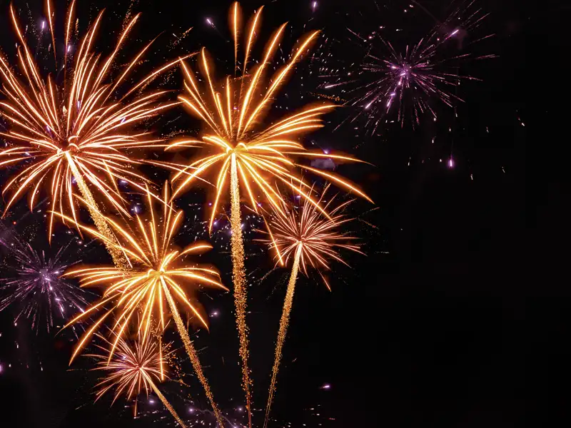 Gemeinsam feiern wir auf Ihrer Reise ins neue Jahr.