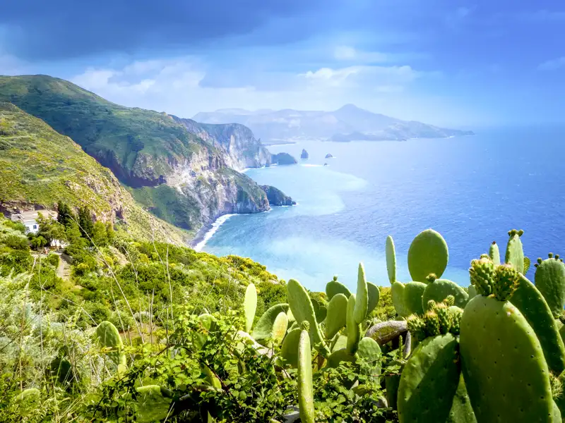 Bei Ihrer Reise besuchen Sie sieben der äolischen Inseln.