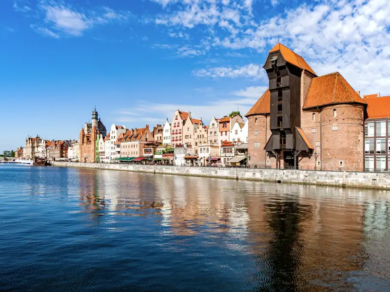 Bei Ihrer Reise durch Polen erkunden wir die schöne Stadt Danzig zu Fuß.