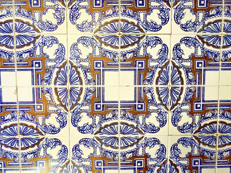 Kacheln begegnen Ihnen auf Ihrer Städtereise mit Marco Polo in Lissabon immer wieder, vielleicht stellen Sie Ihr Exemplar ja selbst her!