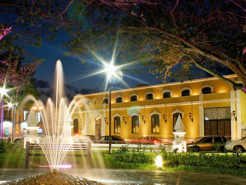 Wir übernachten im Hotel Plaza Campeche in der Altstadt