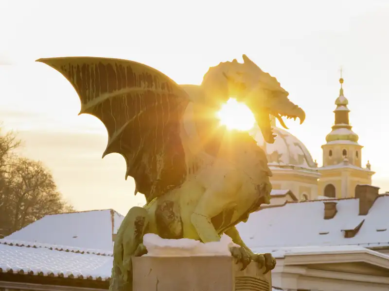 Ljubo, dem Maskottchen von Ljubljana, begegnen wir auf dieser YOUNG LINE TRAVEL Silvesterreise nach Slowenien.