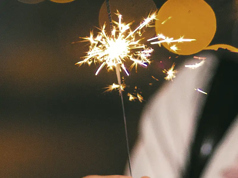 Tallinn, die Hauptstadt Estlands, ist eine wunderbar winterlich-gemütliche Location für unsere YOUNG LINE TRAVEL Silvesterresie