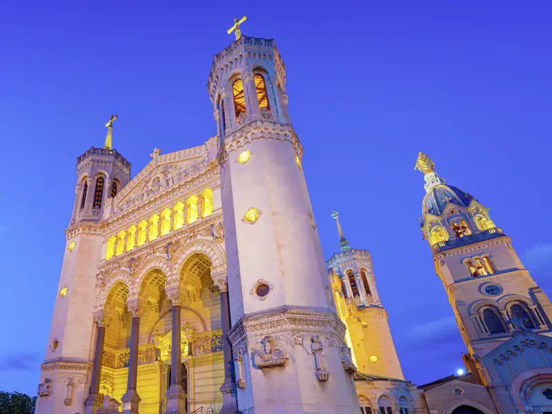 Zum Programm unserer Silvesterreise für junge Menschen gehört auch der Besuch der Basilika von Fourvière