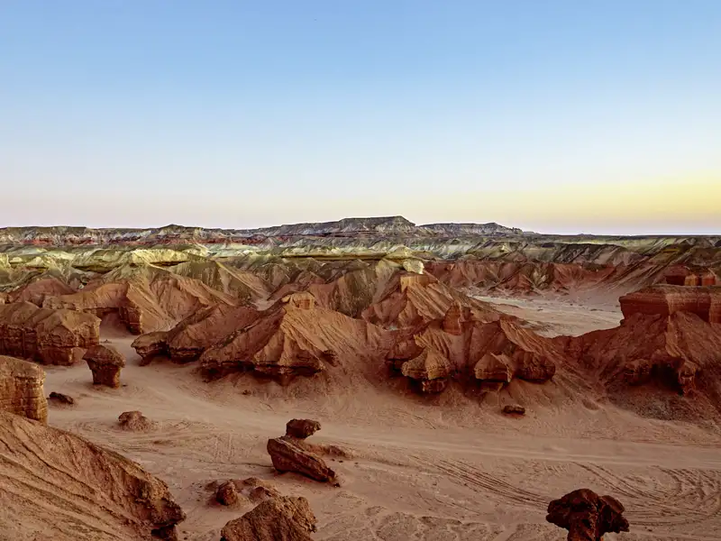 Auf unserer Rundreise erleben wir spektakuläre Ausblicke über die Felslandschaft der Colinas do Curoca, auch bekannt als Grand Canyon Angolas.
