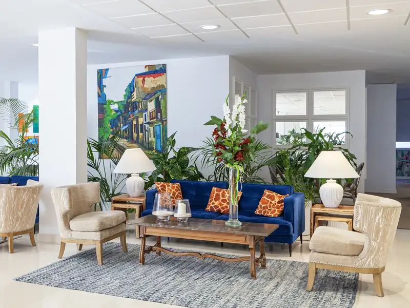 Das Standorthotel unserer Rundreise durch Andalusien wird das Adults-Only-Hotel Alay in Benalmádena sein. Genießen Sie hier Ihre Tage in Spanien.