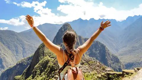 Sicherlich ein Highlight unserer YOUNG LINE TRAVEL Rundreise durch Peru sind die Ruinen von Machu Picchu - ein wahrhaft magischer Ort.