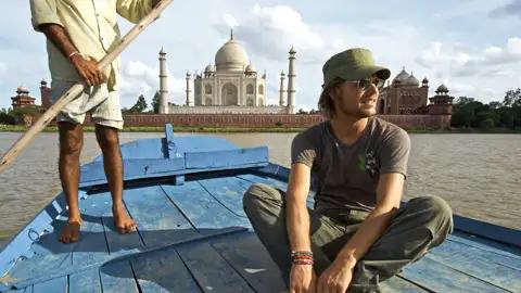 Auch mal ganz entspannt reisen wir in kleiner Gruppe durch Rajasthan und sehen das Taj Mahal.